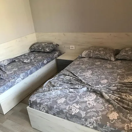 Pensjonat семейна къща “вълчеви”