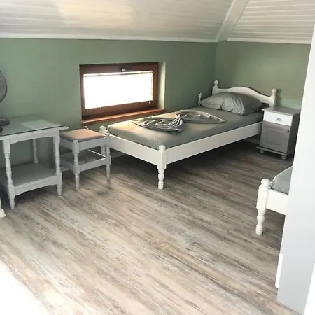 Maison d'hôtes семейна къща “вълчеви” Kiten (Burgas)